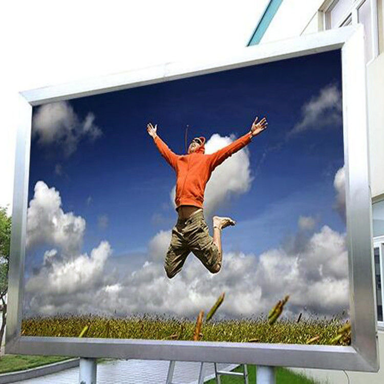 Đấu trường bóng đá ngoài trời đầy màu sắc màn hình LED P10 Độ sáng cao HD 960 * 960mm Billboard