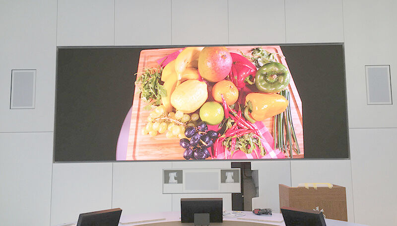 Độ phân giải cao và độ sáng cao P1.875 Indoor Giant LED Display Full Color Billboards