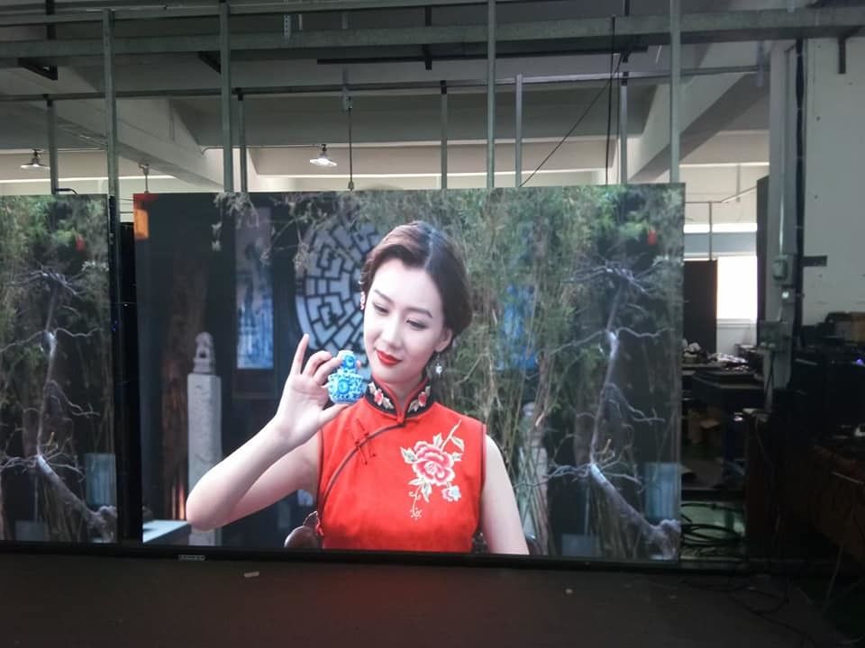 Màn hình LED cho thuê trong nhà Full HD P4 512x512mm Điều khiển bộ xử lý video P4 Bảng màn hình LED cho thuê trong nhà
