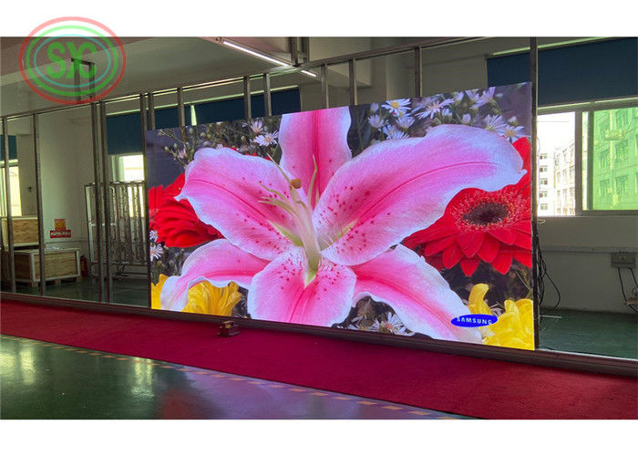 SMD2121 Led Type Transparent LED Screen với độ chống nước IP43 và trọng lượng mô-đun 0,2KG / PC