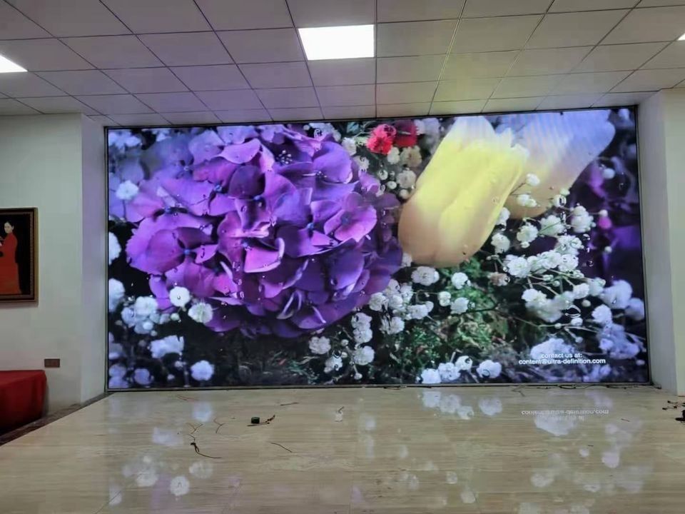 Thiết kế bảo trì phía trước màn hình LED đầy màu trong nhà P3.9 để hiển thị và bảo trì dễ dàng