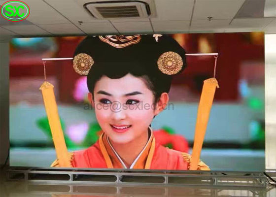 Giá tốt Màn hình LED full color trong nhà có độ phân giải cao P4 với thời gian hoạt động 100000 giờ trực tuyến