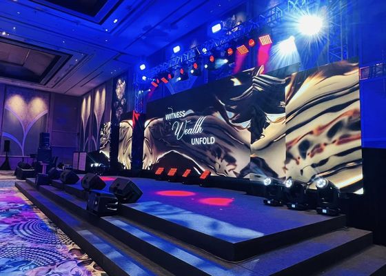 438Watt/m2 Trung bình tiêu thụ Thuê màn hình LED với tủ nhôm đúc nghiền