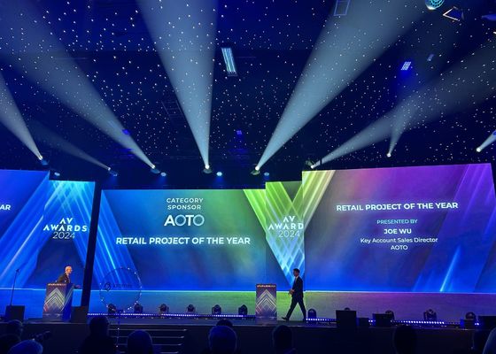Giá tốt LED Displsy Stage Cho thuê màn hình P4.81 ngoài trời 500x500mm Sự kiện Full Color Video Wall trực tuyến