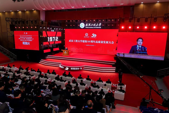 Màn hình nội thất p4 Full Color LED High Resolution P4mm Màn hình ổn định và bền cho các giải pháp quảng cáo