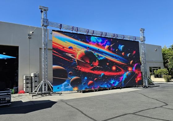 900w/m2-600w/m2 Chi tiêu điện RGB màn hình LED 140/60 góc nhìn cho màn hình màu sôi động