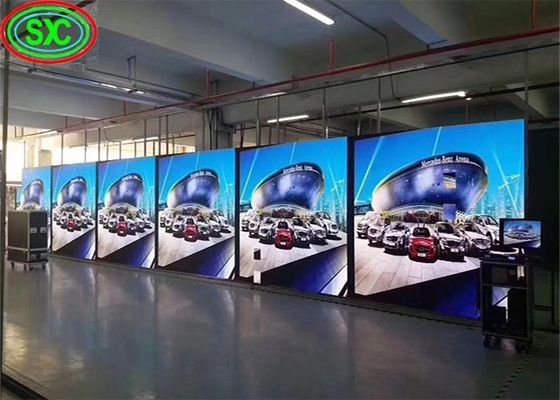 Giá tốt Màn hình LED trong nhà độ sáng cao, đầy đủ màu sắc, độ phân giải 84*84 điểm ảnh, độ sáng 1000, kích thước module 500*1000mm trực tuyến