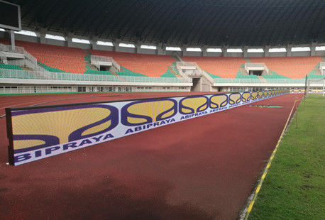 Màn hình LED sân vận động IP65 P5 SMD Cải thiện trải nghiệm xem của bạn với tỷ lệ tương phản 5000 1