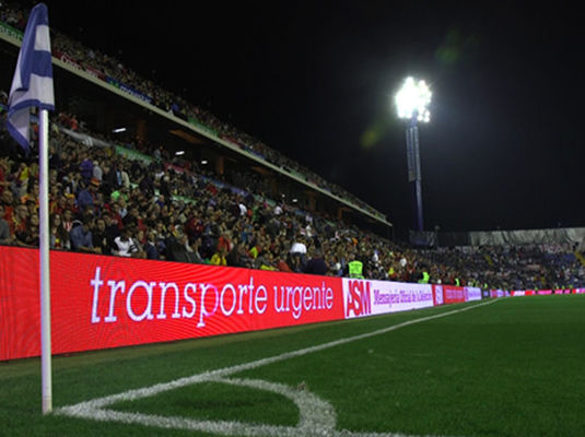 Tỷ lệ khung hình 60Hz Bảng đánh giá LED sân vận động được thiết kế cho các giải đấu thể thao cao cấp và cổ phần