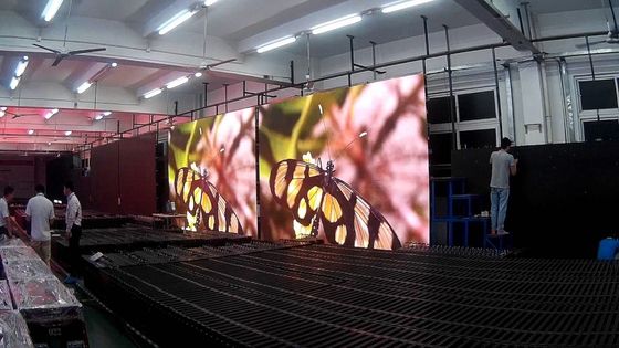 Giá tốt Màn hình LED GOB với tuổi thọ 100.000 giờ, cấu trúc điểm ảnh 1R1G1B và kích thước tủ 600*337.5MM trực tuyến