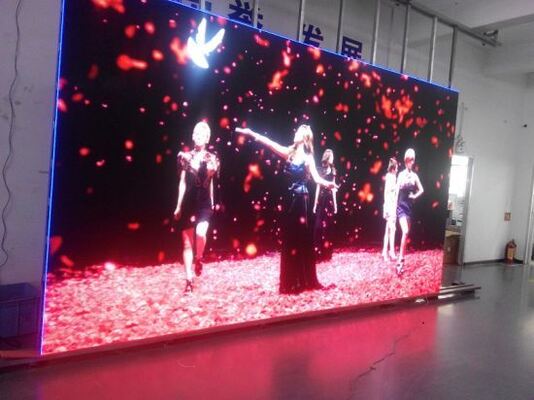 Giá tốt nội thất p2 640x640mm tủ led màn hình video tường với tỷ lệ làm mới 3840hz và độ sáng 600 trực tuyến