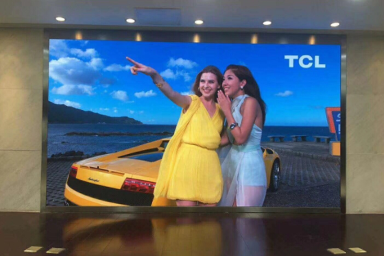 Full Color P3.91 Indoor Led Video Wall 500x500 Aluminium Die Casting Cabinet và tỷ lệ làm mới 3840hz
