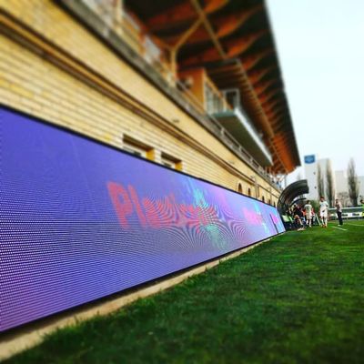 SMD P10 Sports Stadium Perimeter LED Display Bảng quảng cáo thương mại