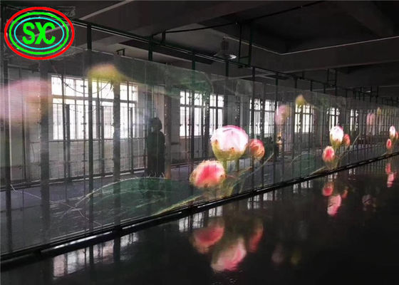 Giá tốt Kính hiển thị Led trong suốt 1R1G1B P10.42 4000nits trực tuyến
