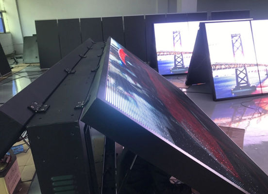 Bảng quảng cáo ngoài trời Led đôi mặt lớn 10000dots / mét vuông