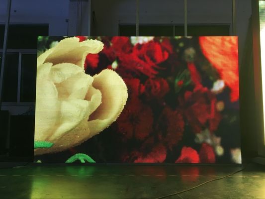 Giá tốt Cho thuê màn hình LED trong nhà P3.91 dịch vụ phía trước 500X500MM Tủ video treo tường Bảng màu đủ màu Góc nhìn rộng trực tuyến