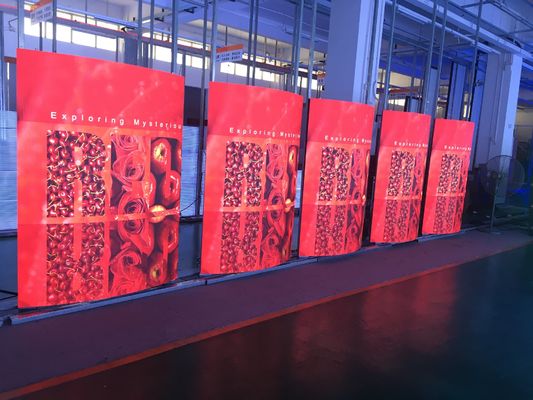 Giá tốt Full Color LED Signage 640mm X640mm Box 40000 điểm / mét vuông trực tuyến