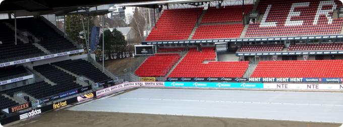 6000nit P10 LED hiển thị chu vi SMD3535 cho b&oacute;ng đ&aacute; 7